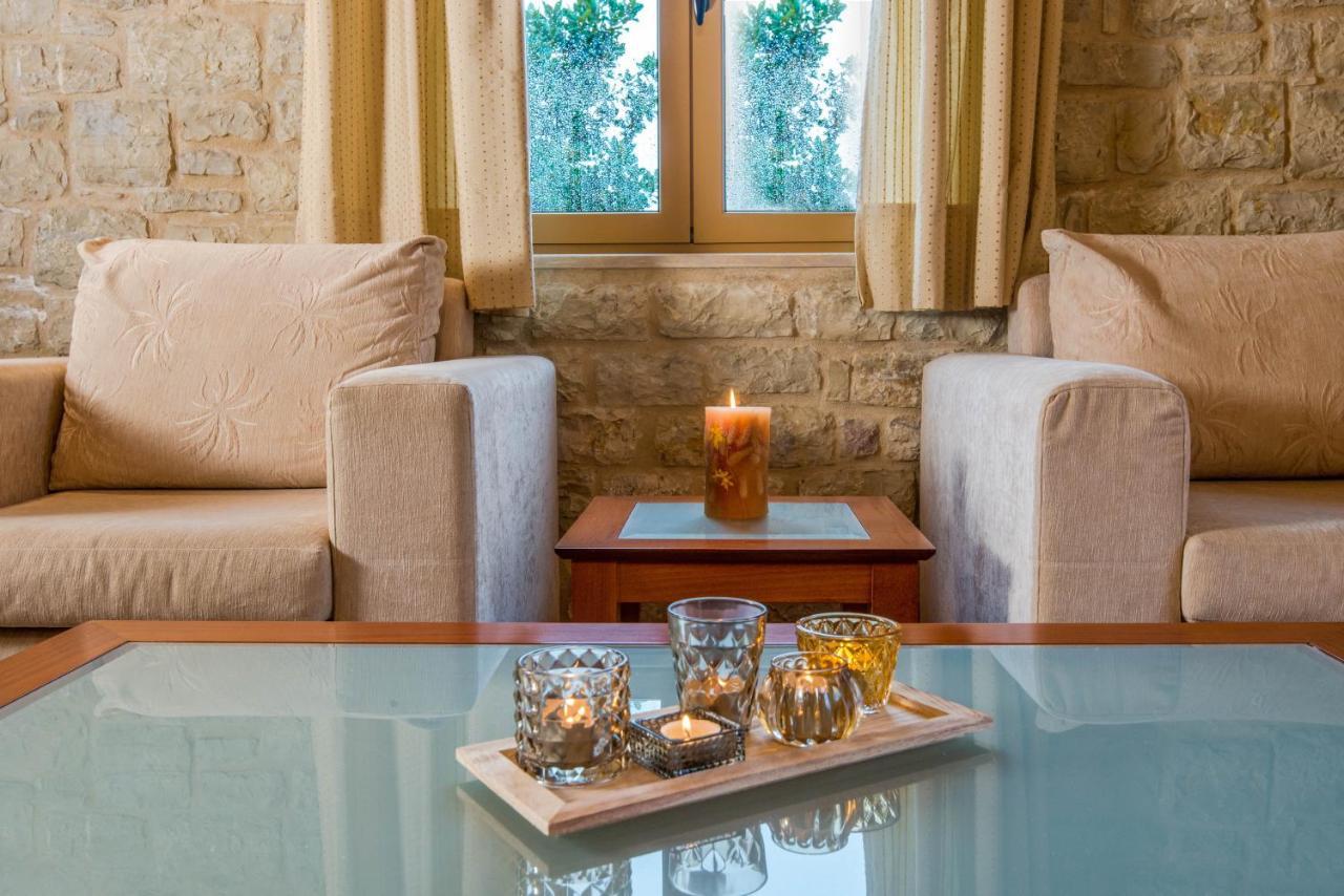 Enastron Villas Кипарисия Экстерьер фото